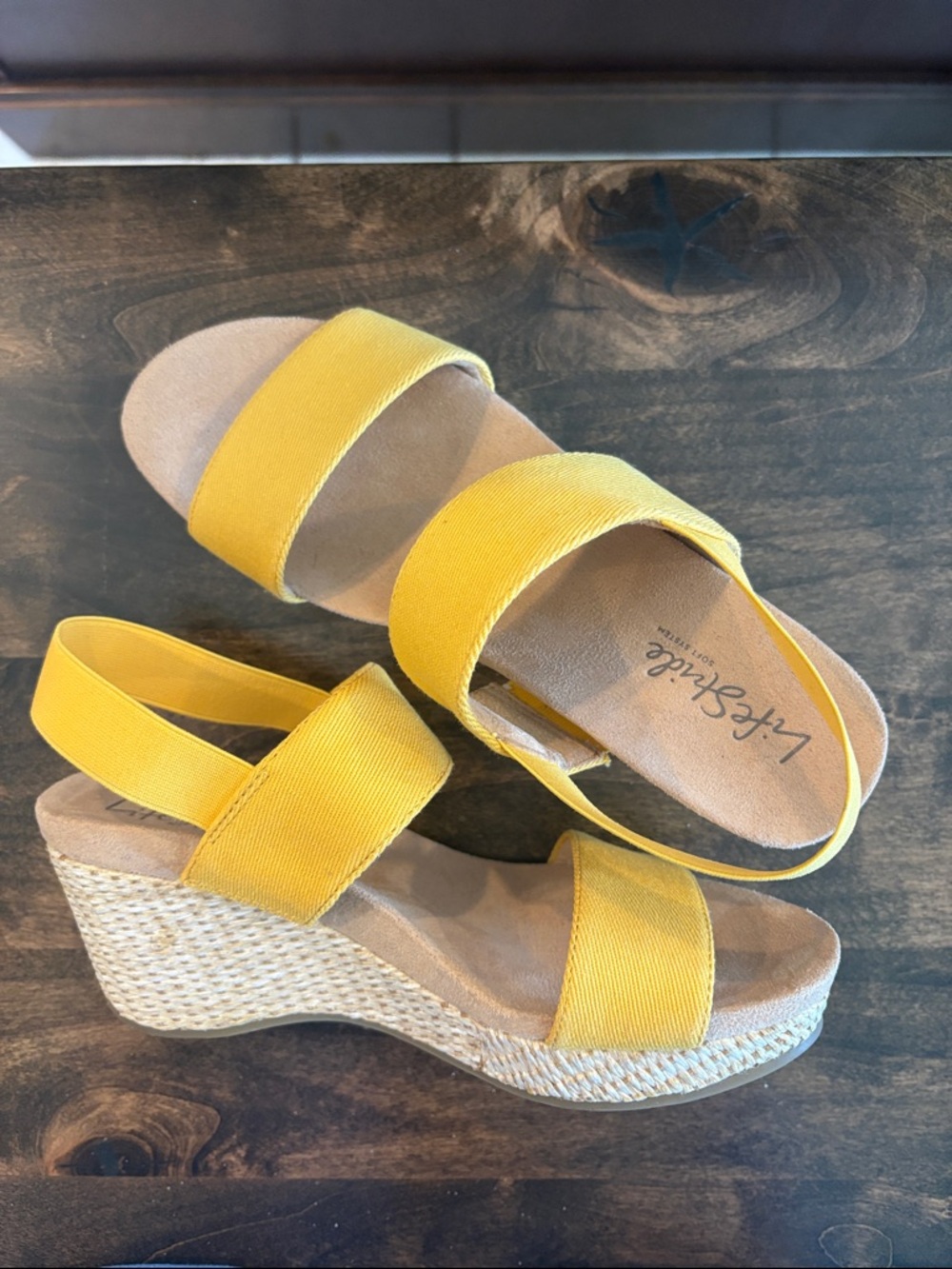 LifeStride Delta Wedge Yellow -Canvas Espadrille Wedge Sandals - Like new, 6.5